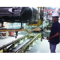 1_equipos_de_manipulación_industrial_brazo_manipulacion_traviesas_1